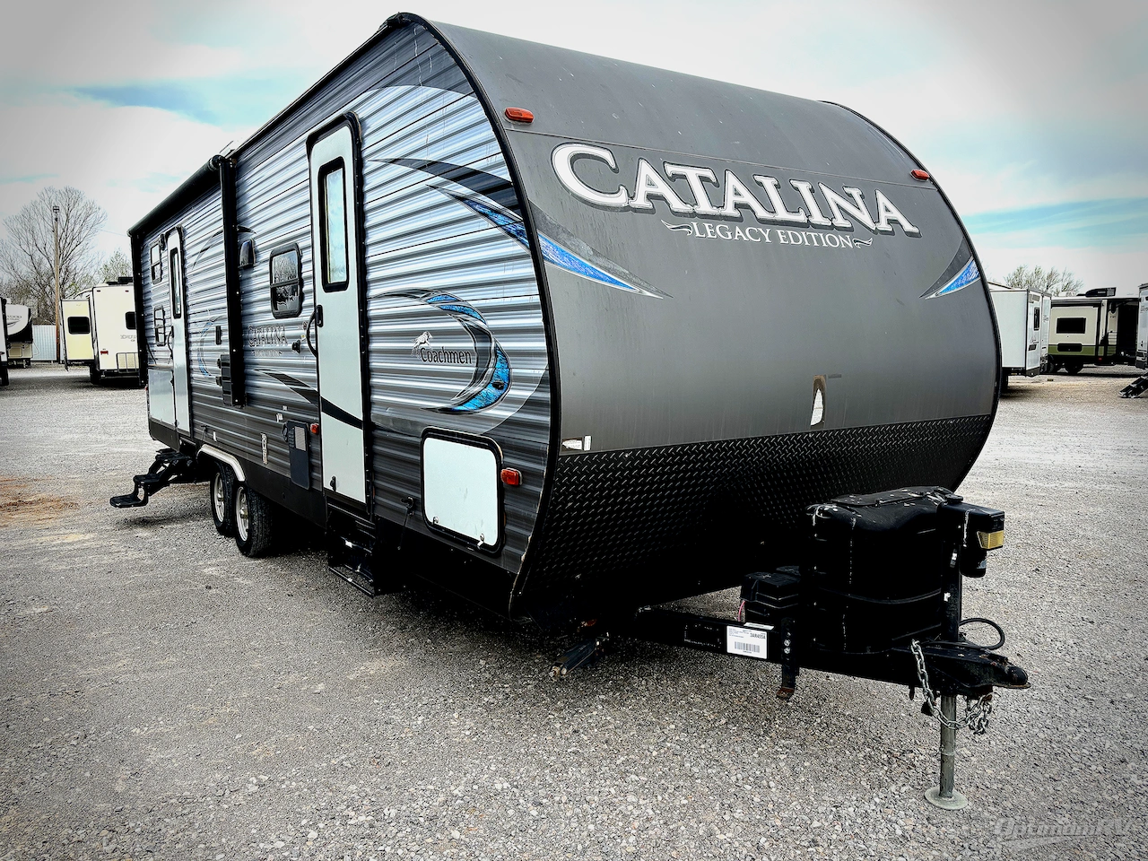 2018 Coachmen Catalina Legacy 273BHS Photo 1