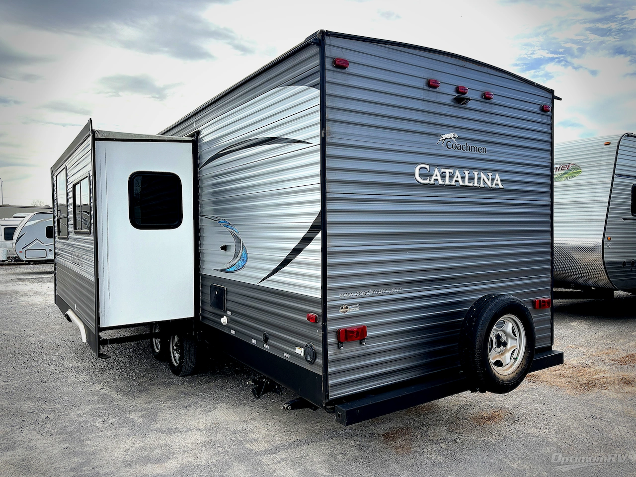 2018 Coachmen Catalina Legacy 273BHS Photo 3