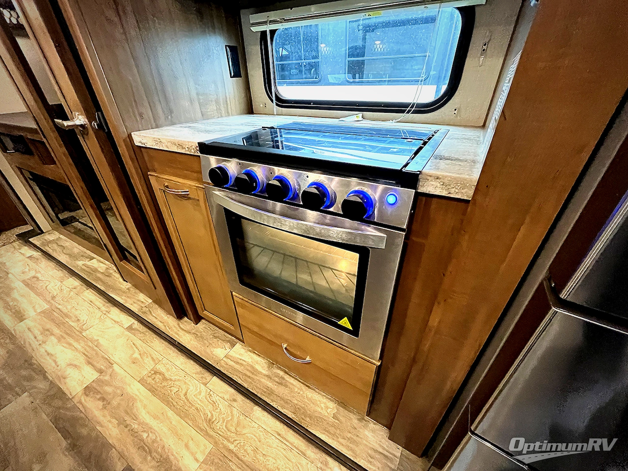 2020 Coachmen Chaparral 336TSIK Photo 16