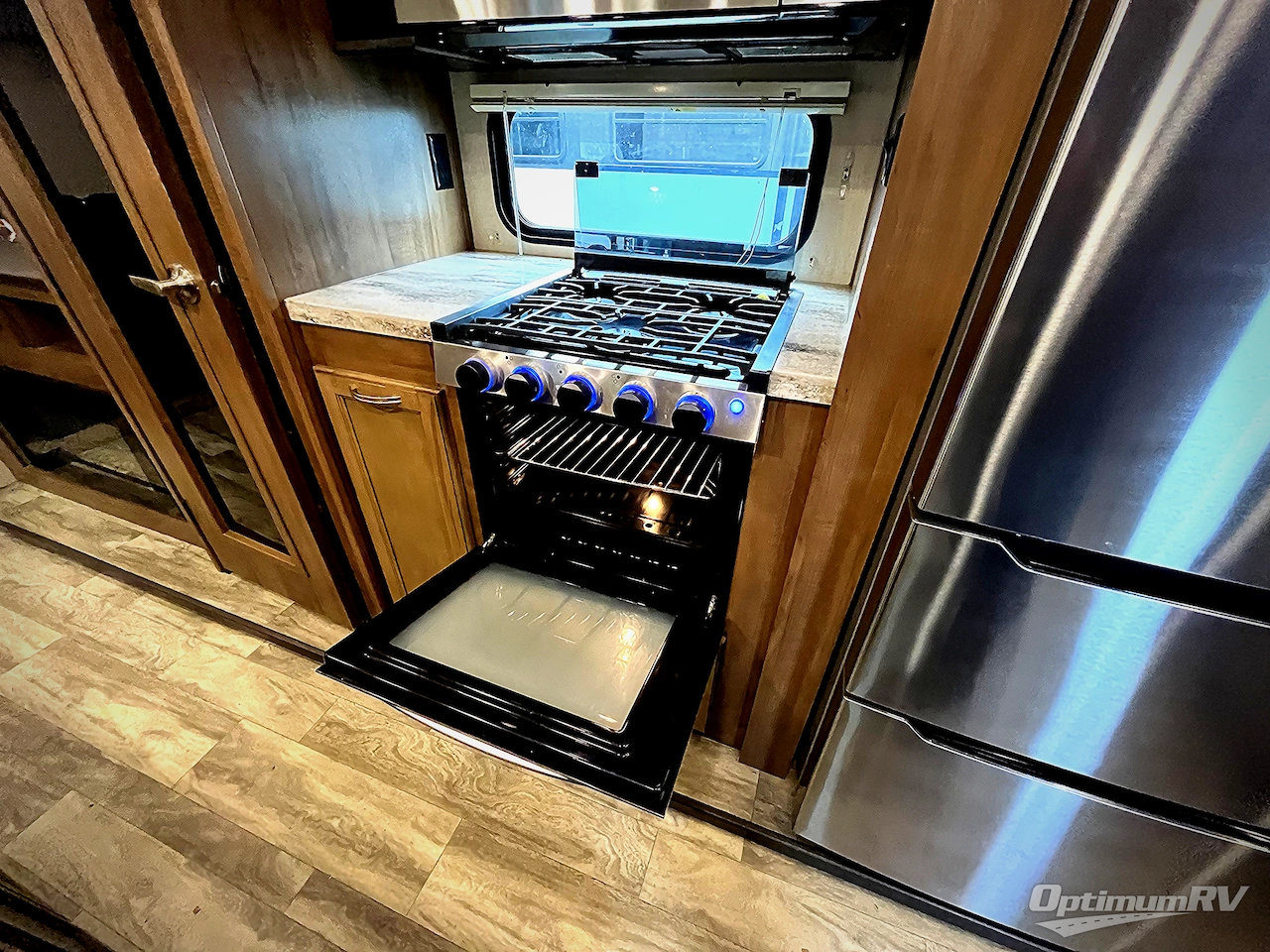 2020 Coachmen Chaparral 336TSIK Photo 17
