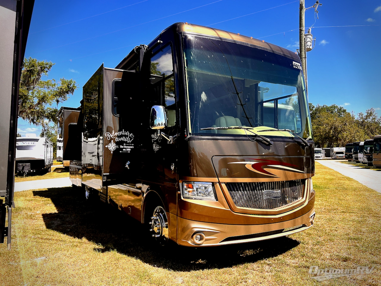 2014 Newmar Canyon Star 3612 Photo 1