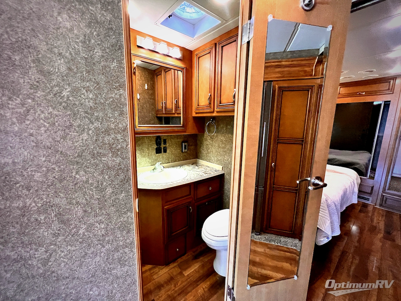 2014 Newmar Canyon Star 3612 Photo 17