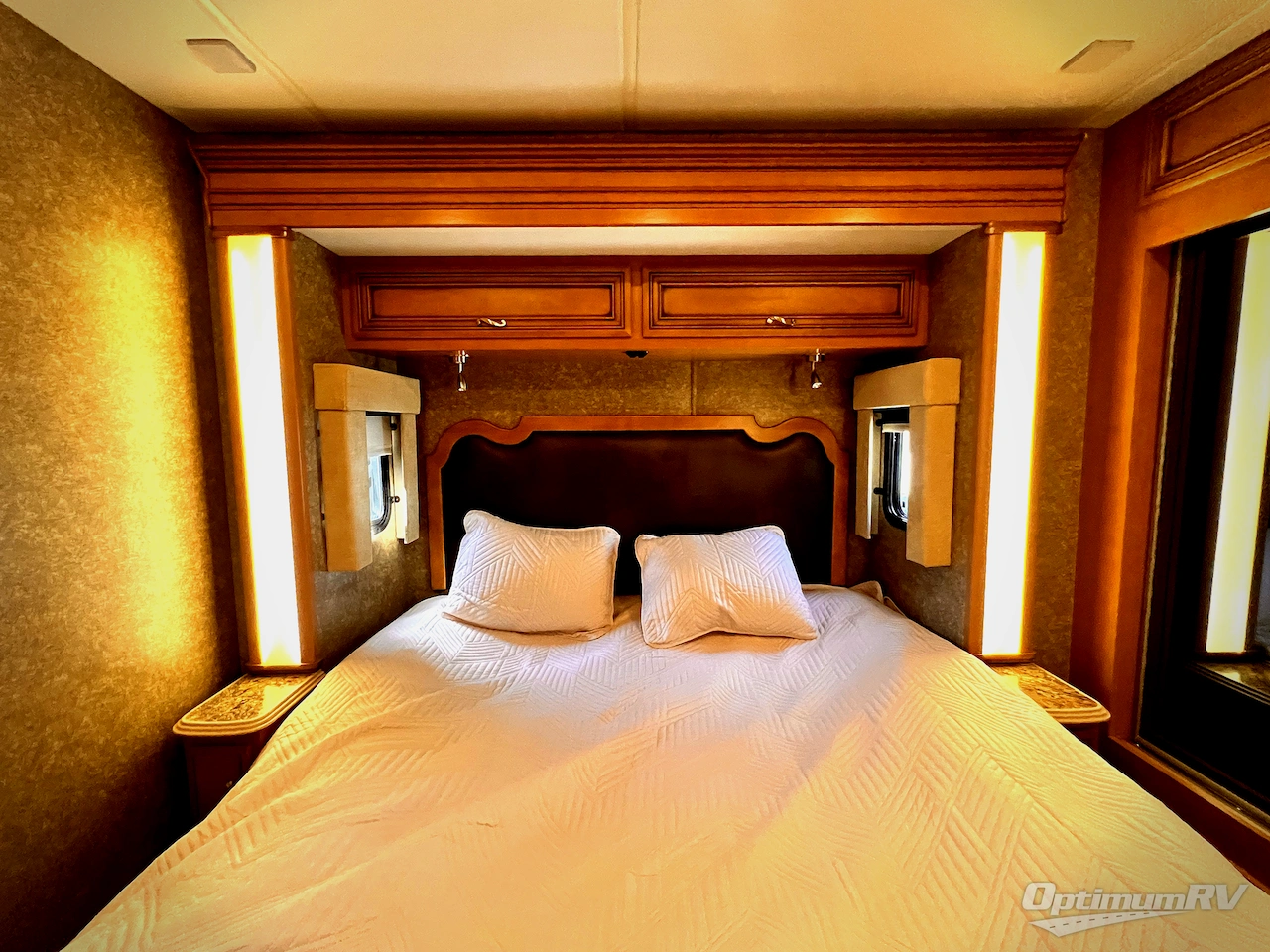 2014 Newmar Canyon Star 3612 Photo 21