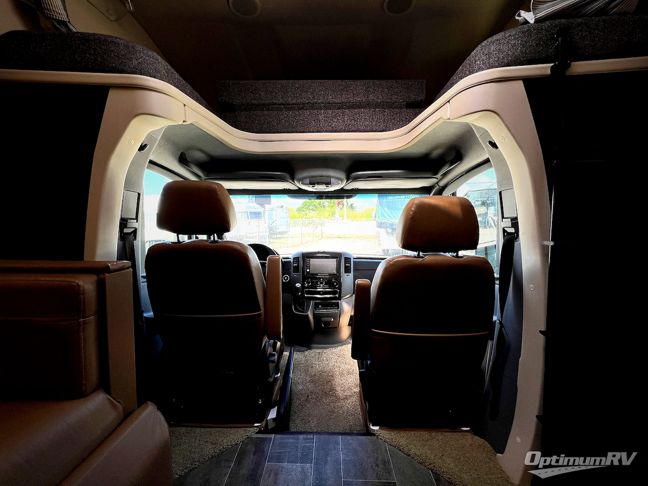 2018 Winnebago View 24J Photo 6