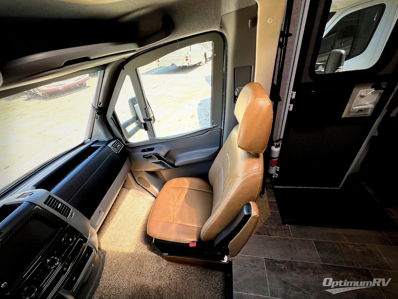 2018 Winnebago View 24J Photo 10