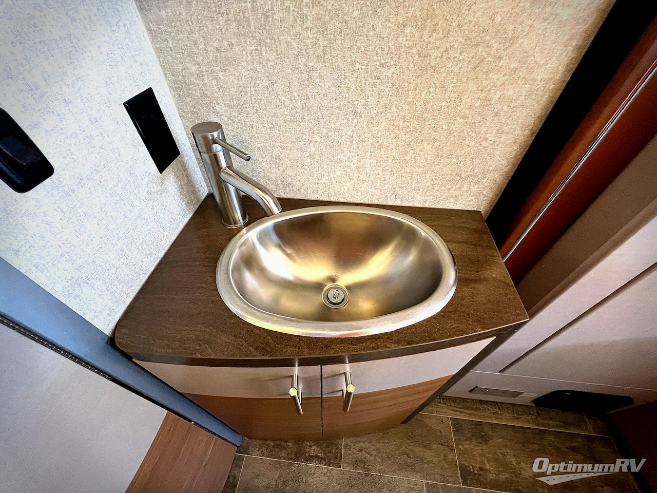 2018 Winnebago View 24J Photo 22