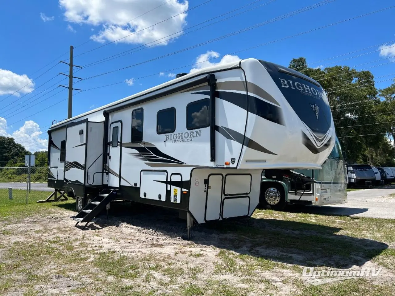 2022 Heartland Bighorn Traveler 37TB Photo 1