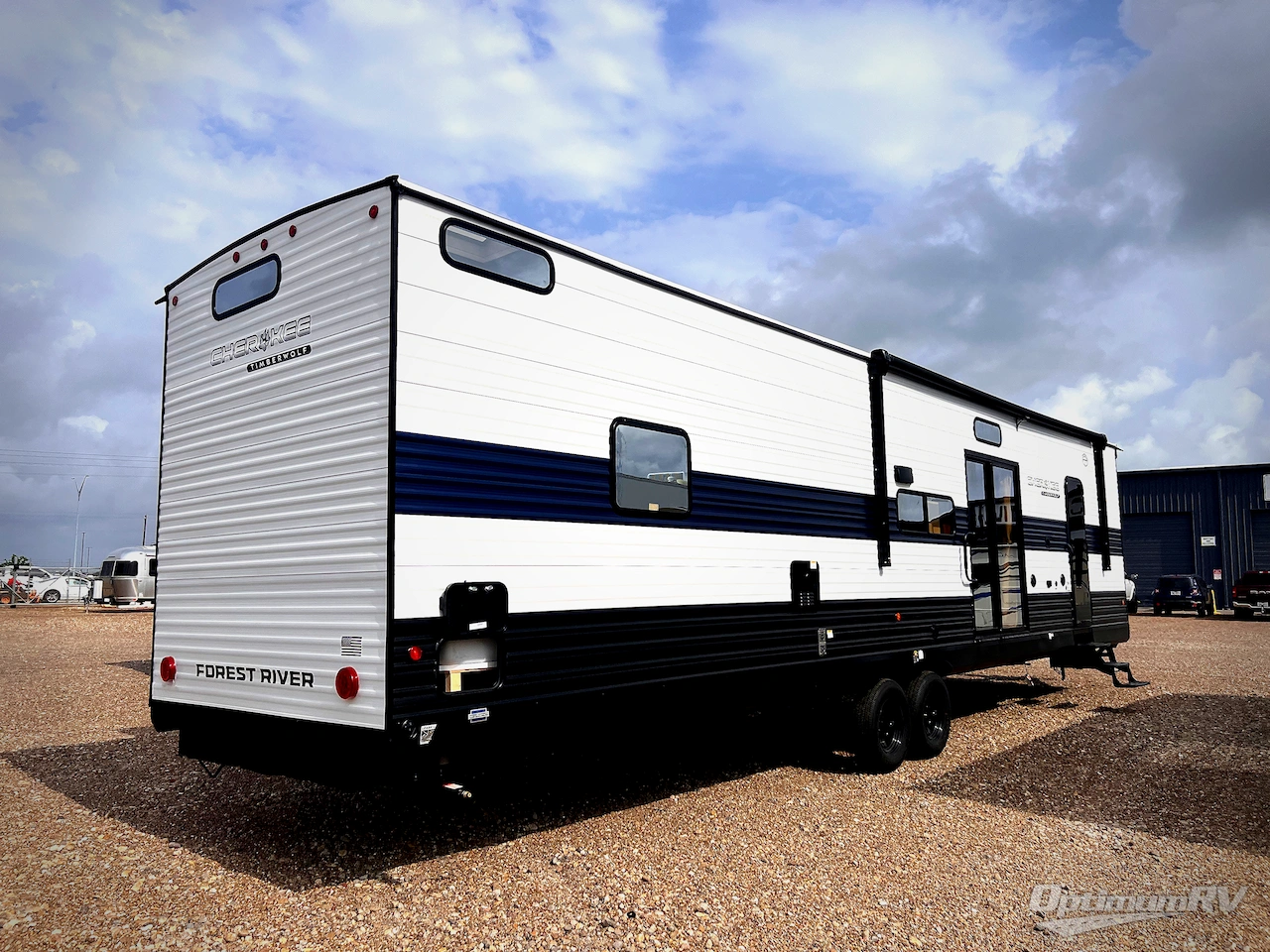 2025 Forest River Cherokee Timberwolf 39HBA Photo 2