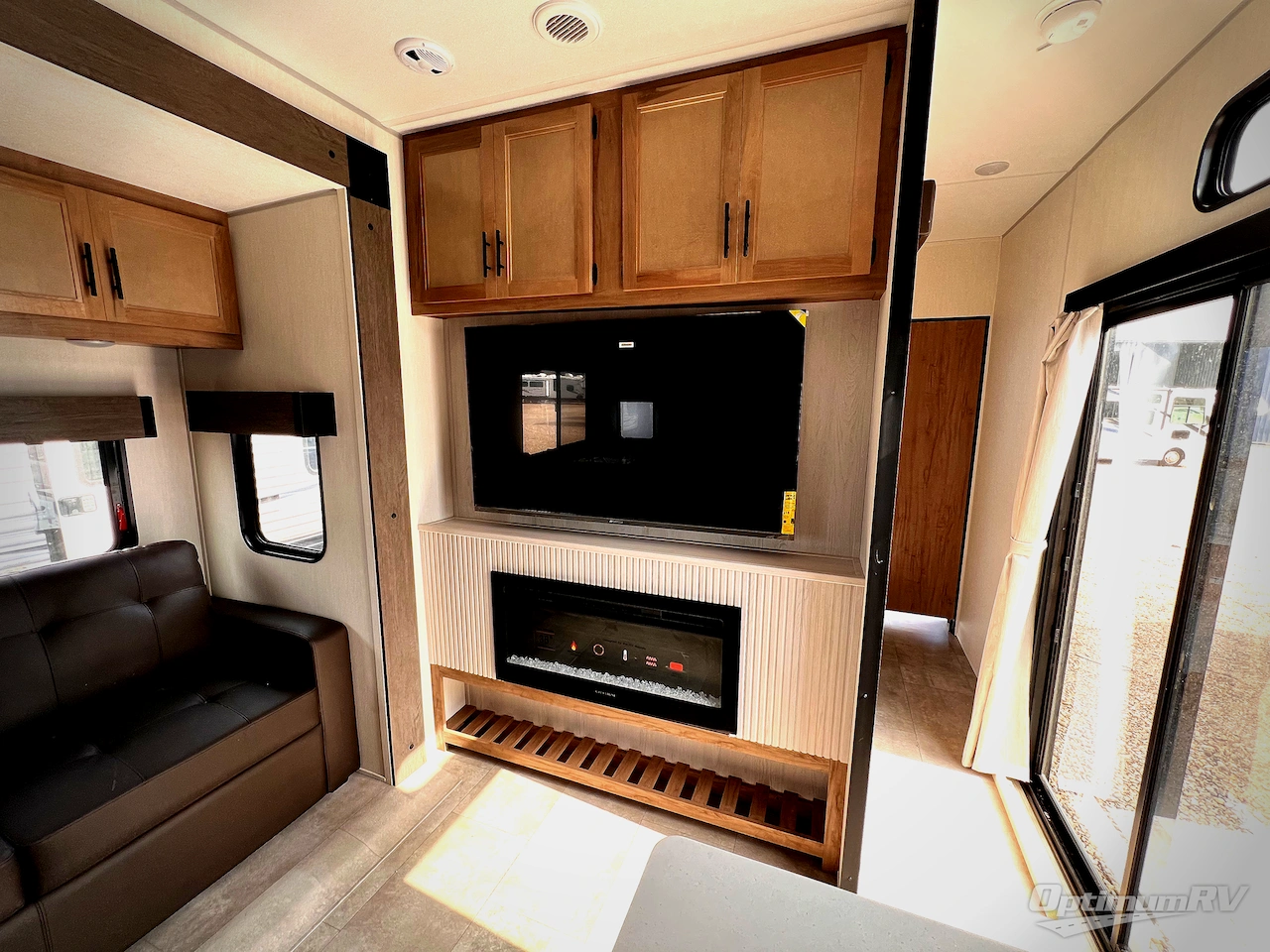 2025 Forest River Cherokee Timberwolf 39HBA Photo 13