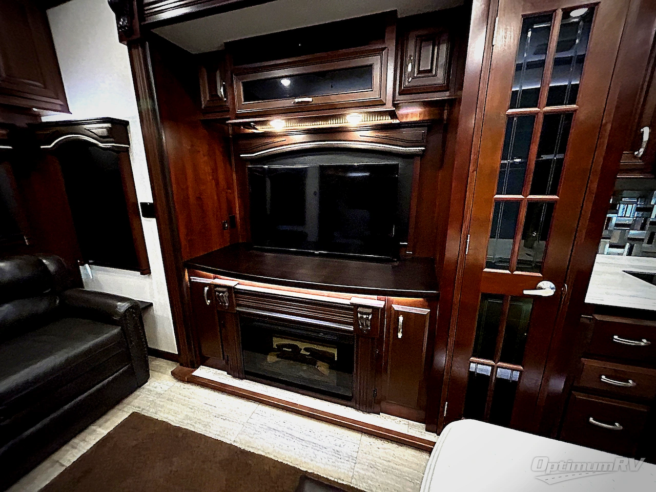 2017 Jayco Designer 37FB Photo 21