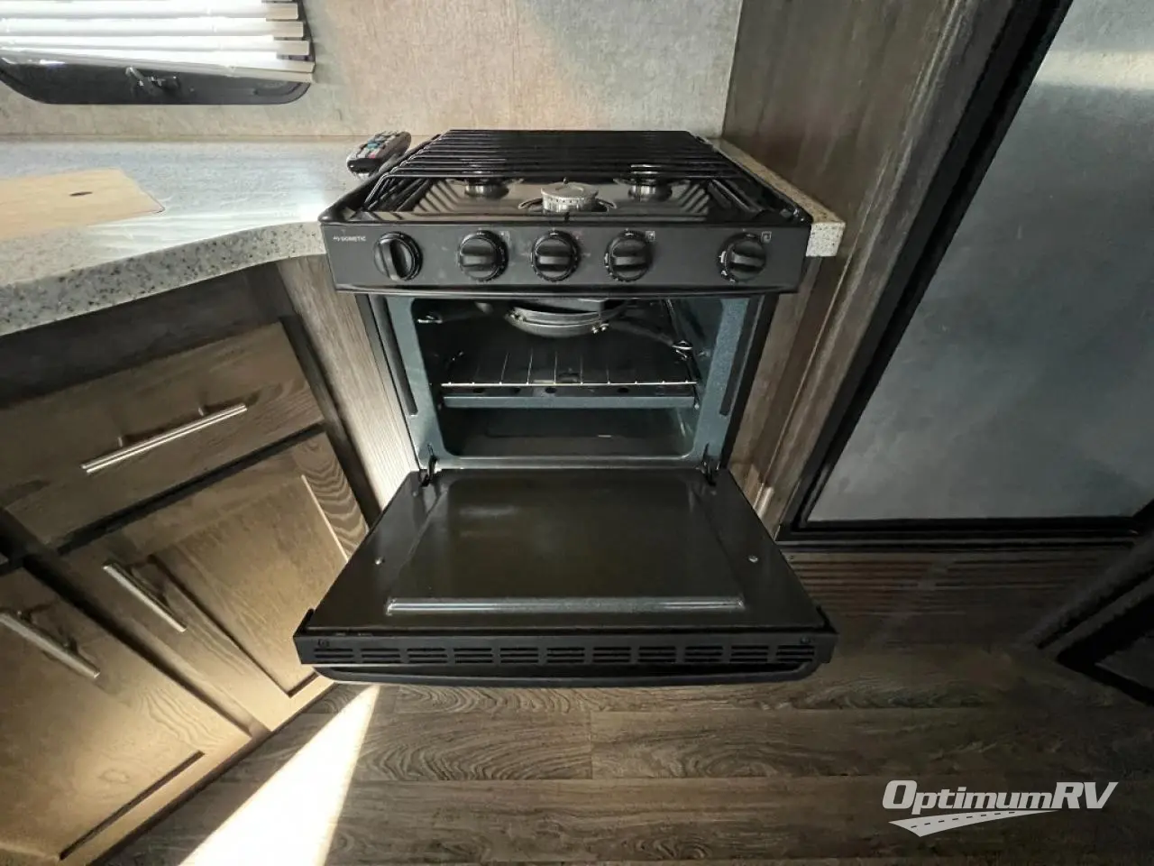 2018 Highland Ridge Mesa Ridge Lite MF2950BH Photo 12