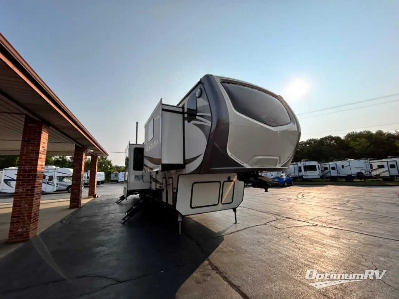 2017 Keystone Montana 3820FK Photo 1
