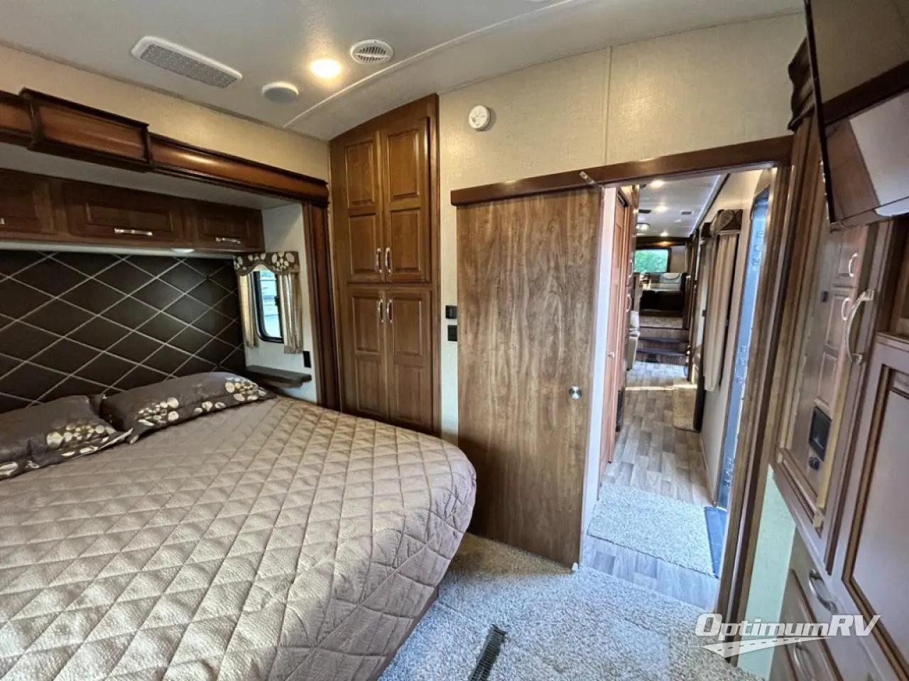 2017 Keystone Montana 3820FK Photo 25