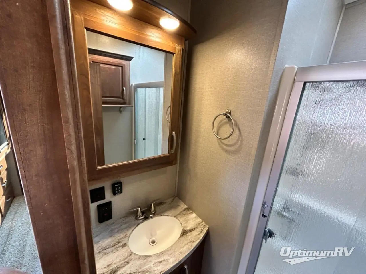 2017 Keystone Montana 3820FK Photo 27