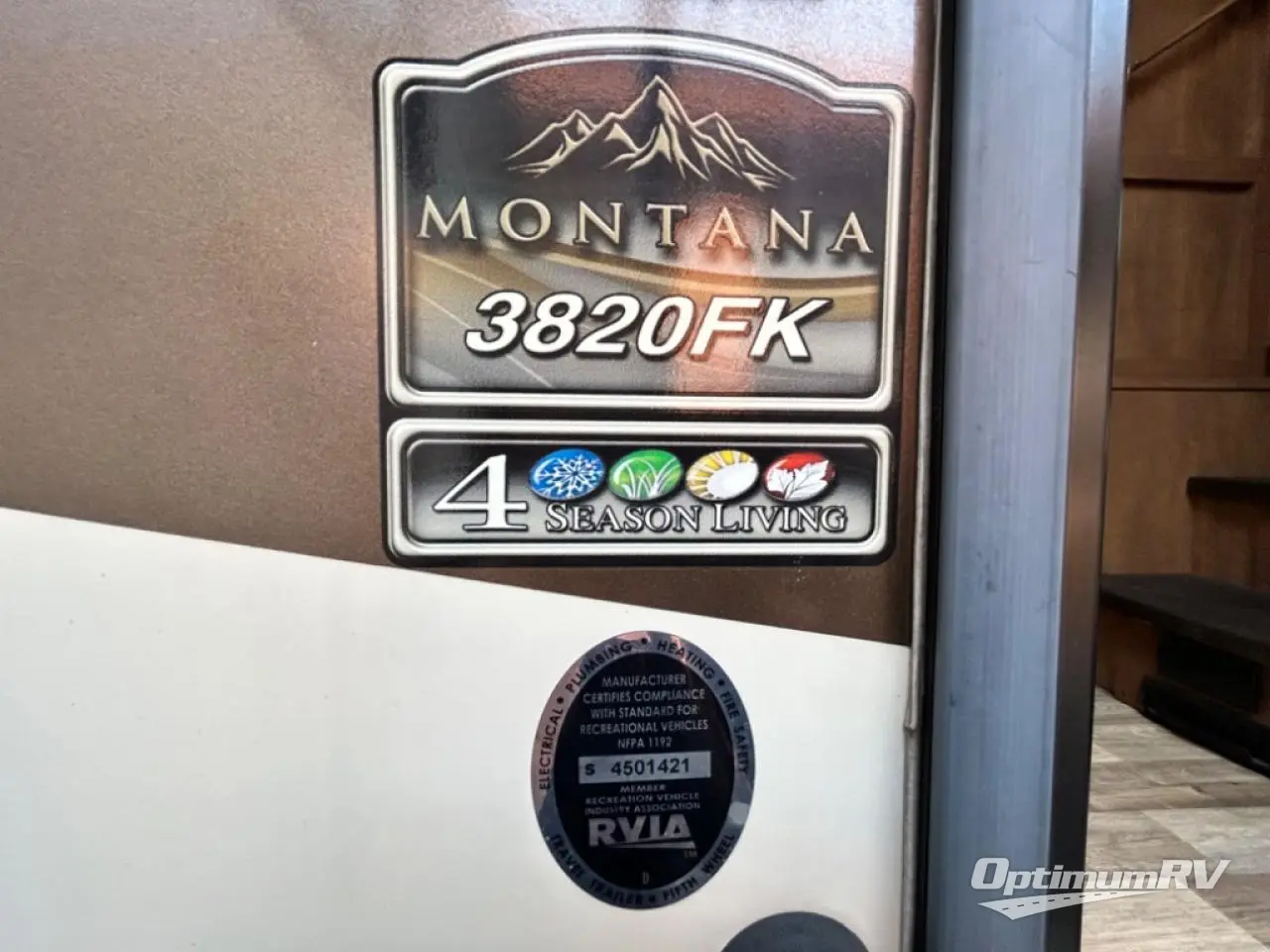 2017 Keystone Montana 3820FK Photo 32