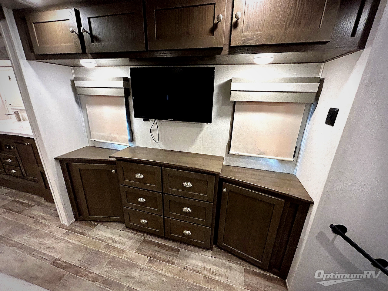 2022 Palomino Columbus C-Series 382FBC Photo 13