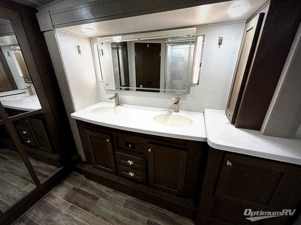 2022 Palomino Columbus C-Series 382FBC Photo 9