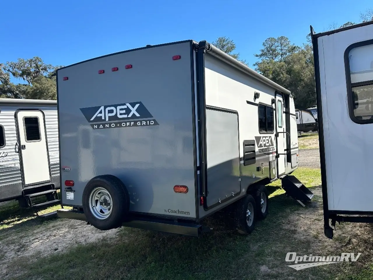 2022 Coachmen Apex Nano 203RBK Photo 2