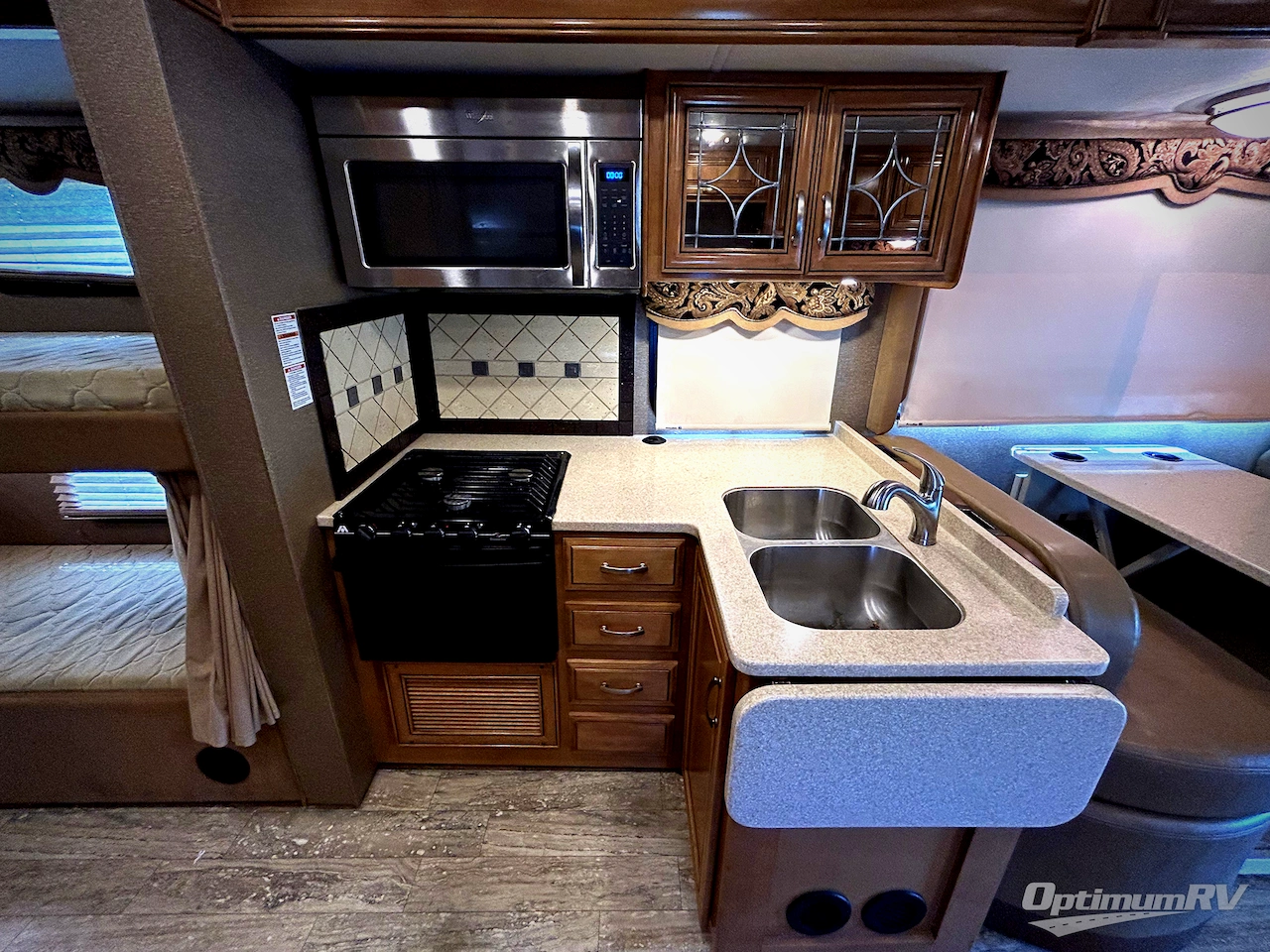 2016 Thor Four Winds Super C 35SB Photo 6