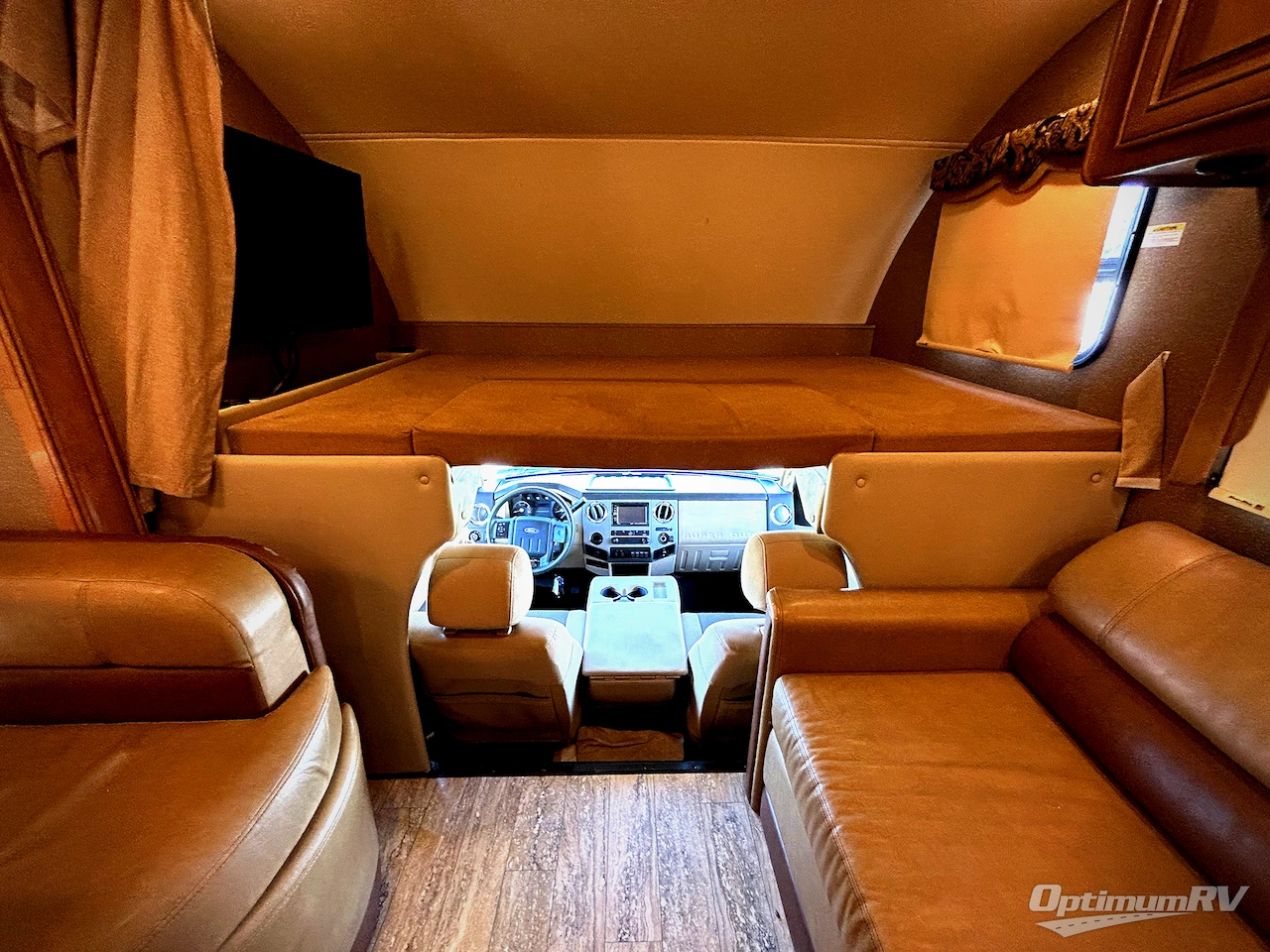 2016 Thor Four Winds Super C 35SB Photo 10