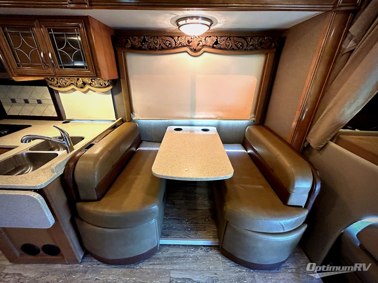 2016 Thor Four Winds Super C 35SB Photo 13