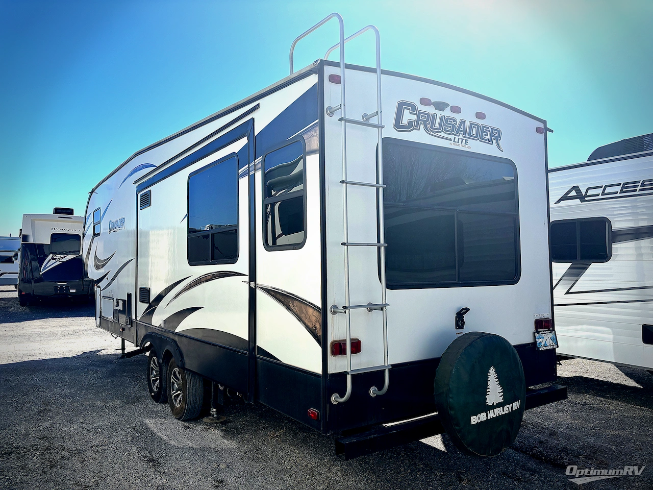 2018 Prime Time Crusader LITE 28RL Photo 3
