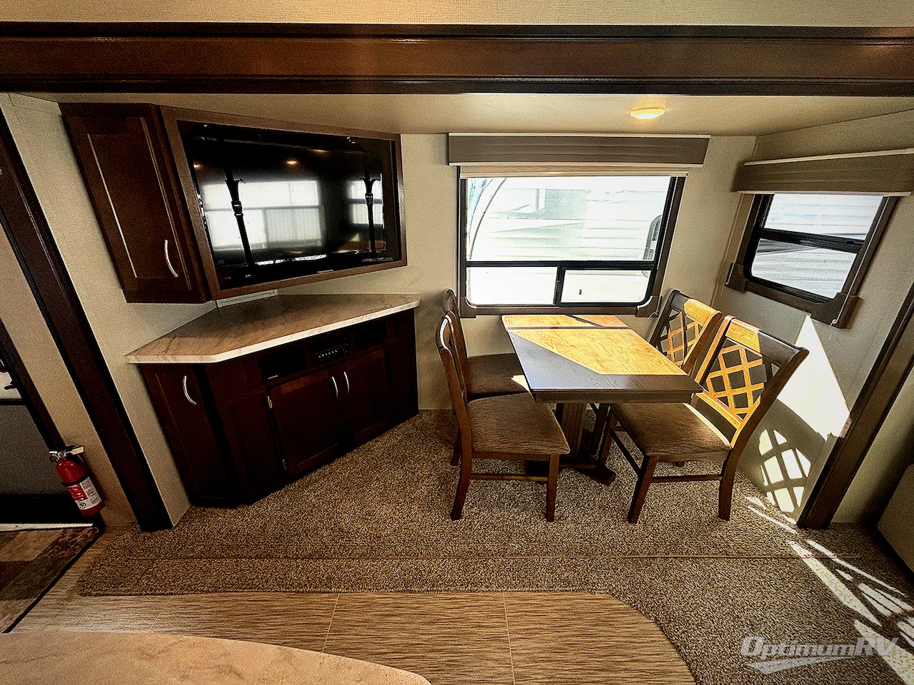 2018 Prime Time Crusader LITE 28RL Photo 6