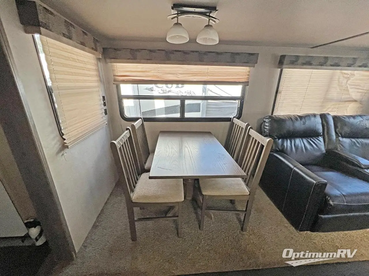 2019 Winnebago Towables Minnie Plus 30RLSS Photo 11