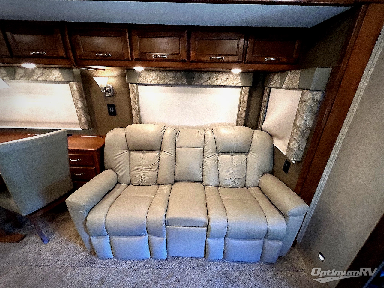 2019 Renegade Verona 36VSB Photo 10