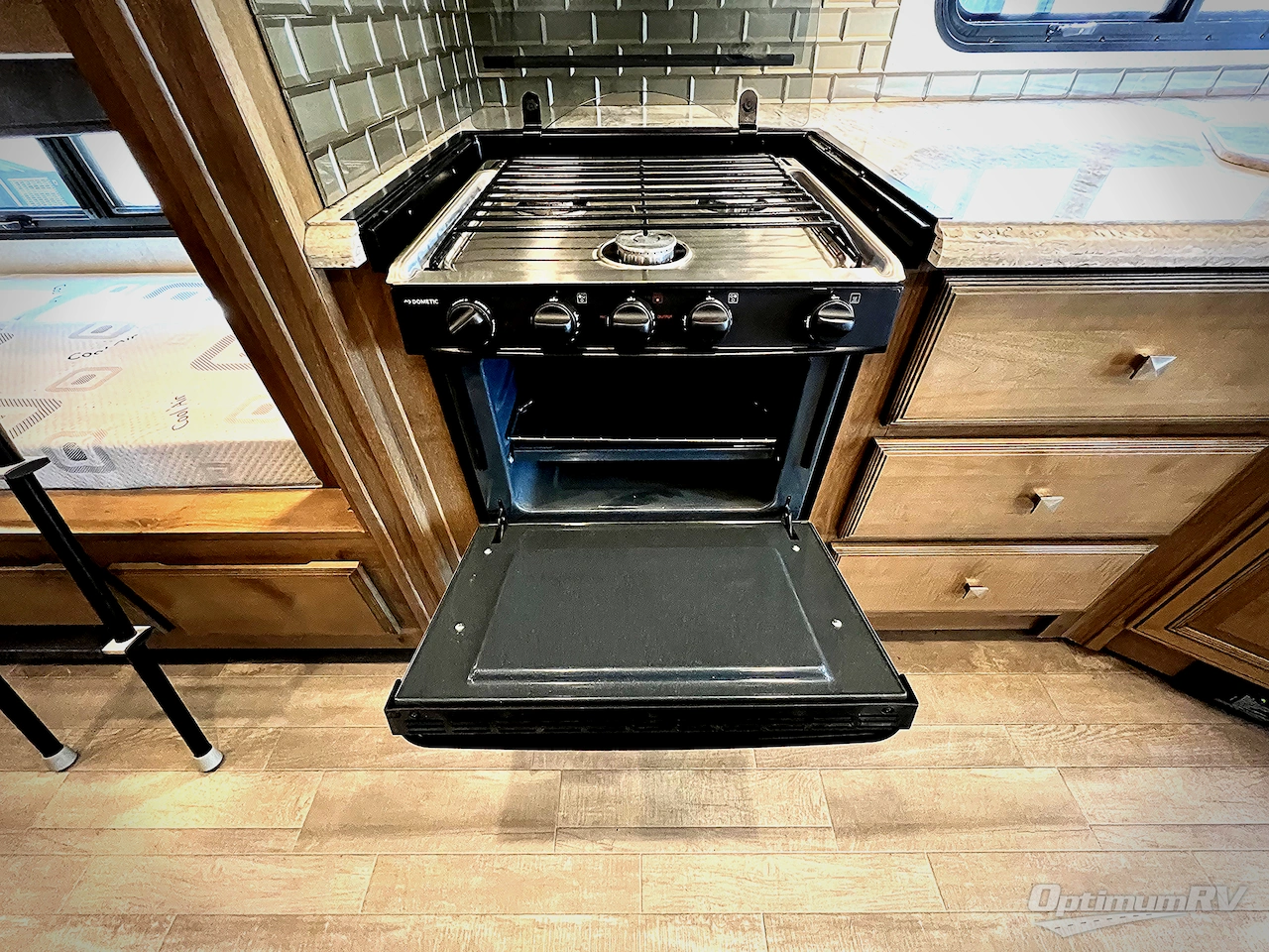 2019 Holiday Rambler Admiral 34J Photo 13