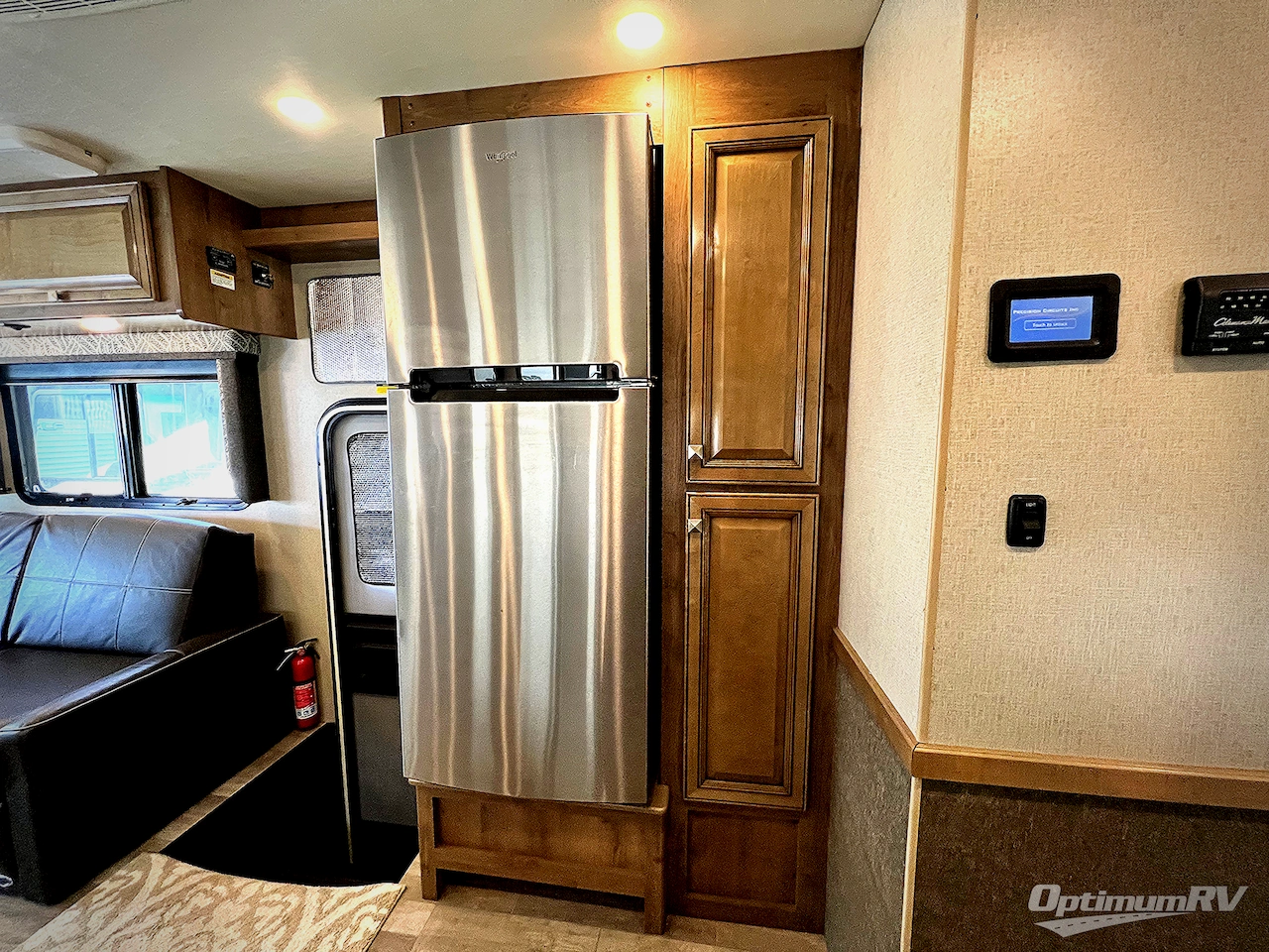 2019 Holiday Rambler Admiral 34J Photo 15