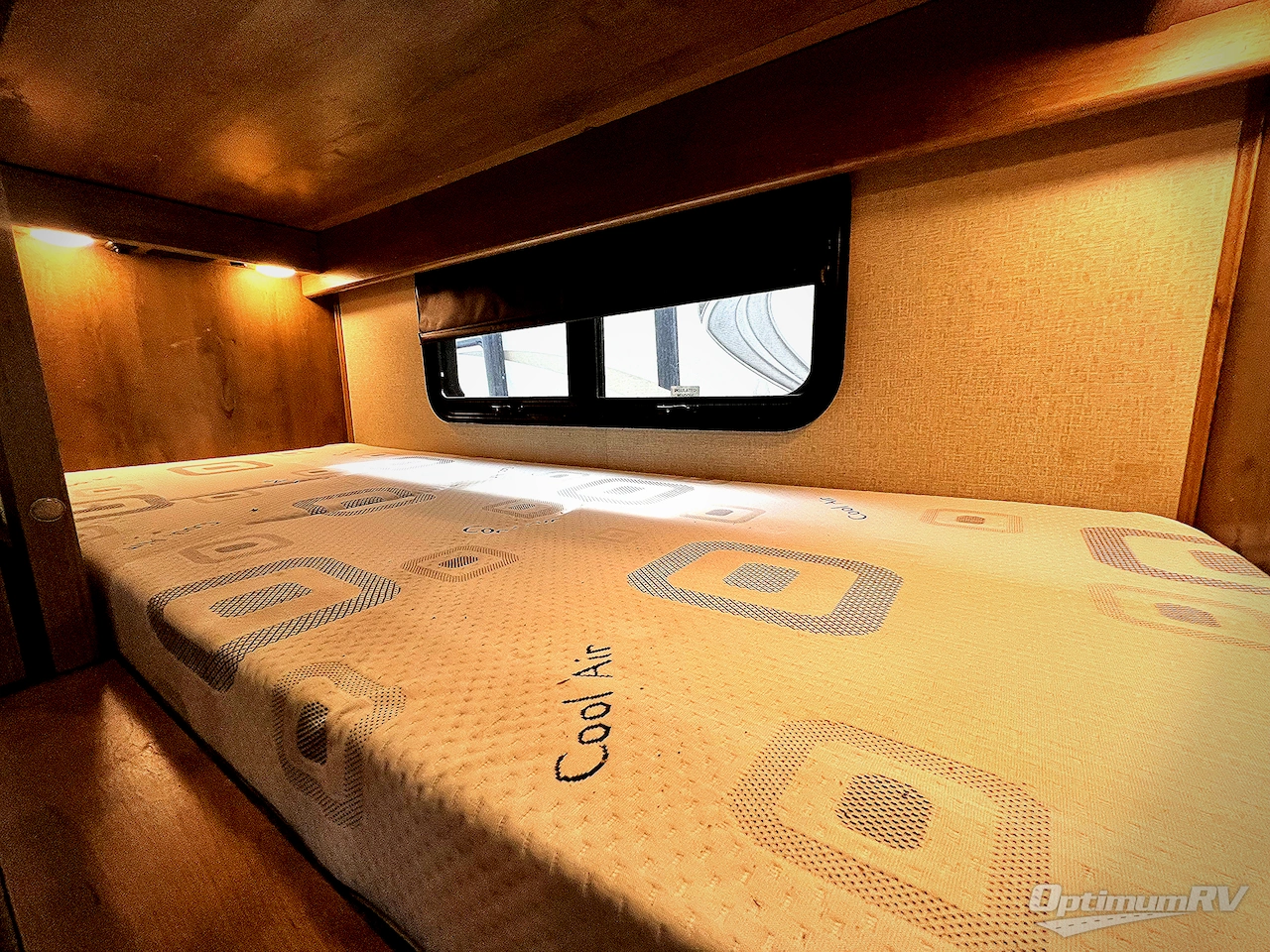 2019 Holiday Rambler Admiral 34J Photo 23