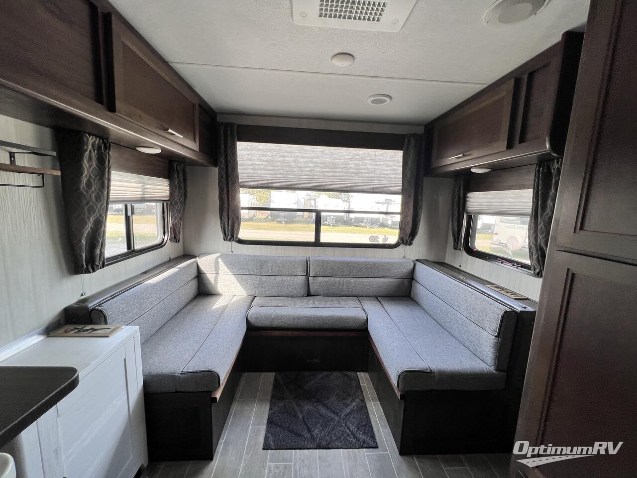 2020 Forest River Cherokee Grey Wolf 20RDSE Photo 6