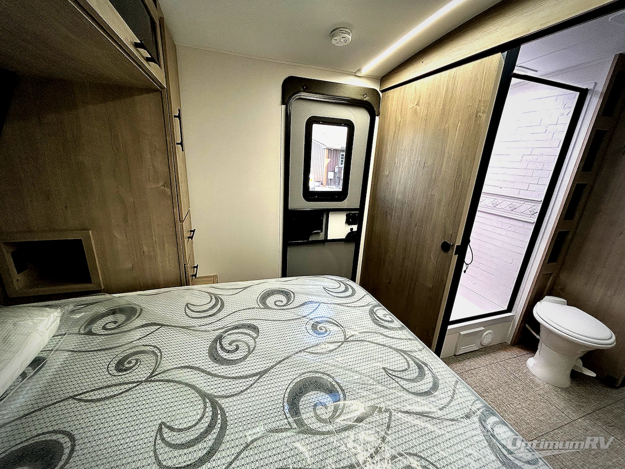 2025 Grand Design Imagine 2500RL Photo 15