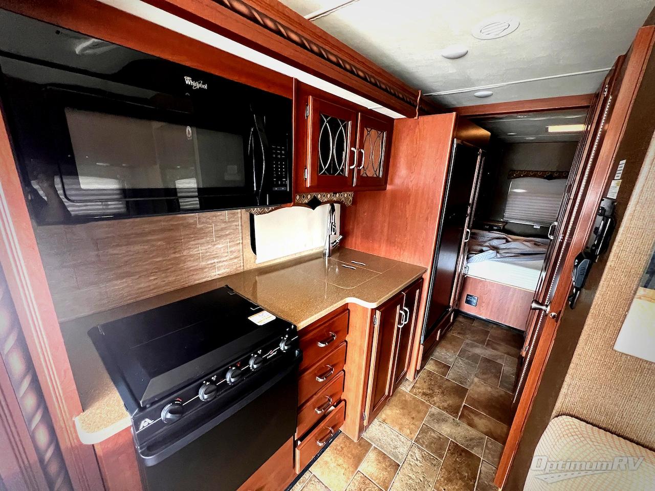 2016 Thor Hurricane 27K Photo 8