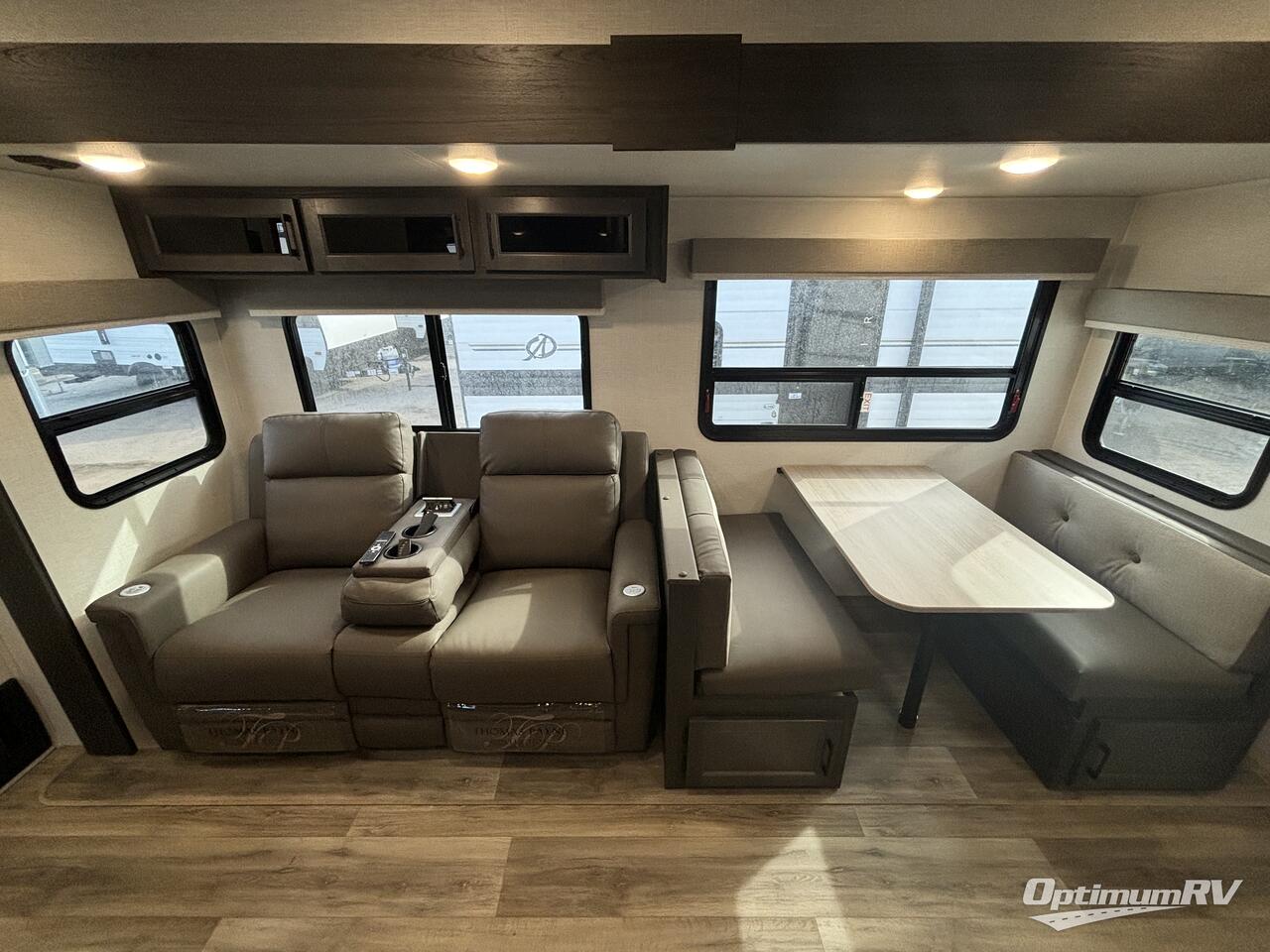 2025 Venture SportTrek ST292VBH Photo 5
