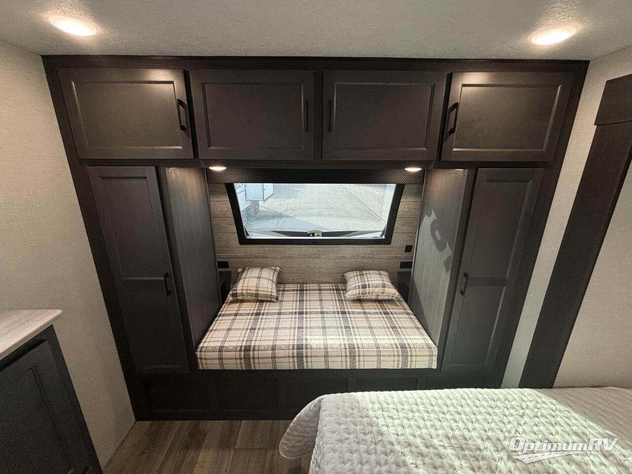 2025 Venture SportTrek ST292VBH Photo 12