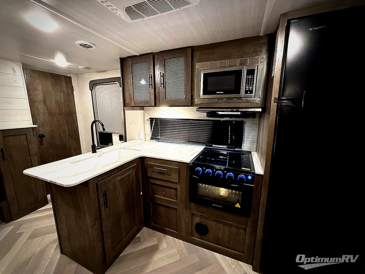 2021 Forest River Wildwood X-Lite 263BHXL Photo 6