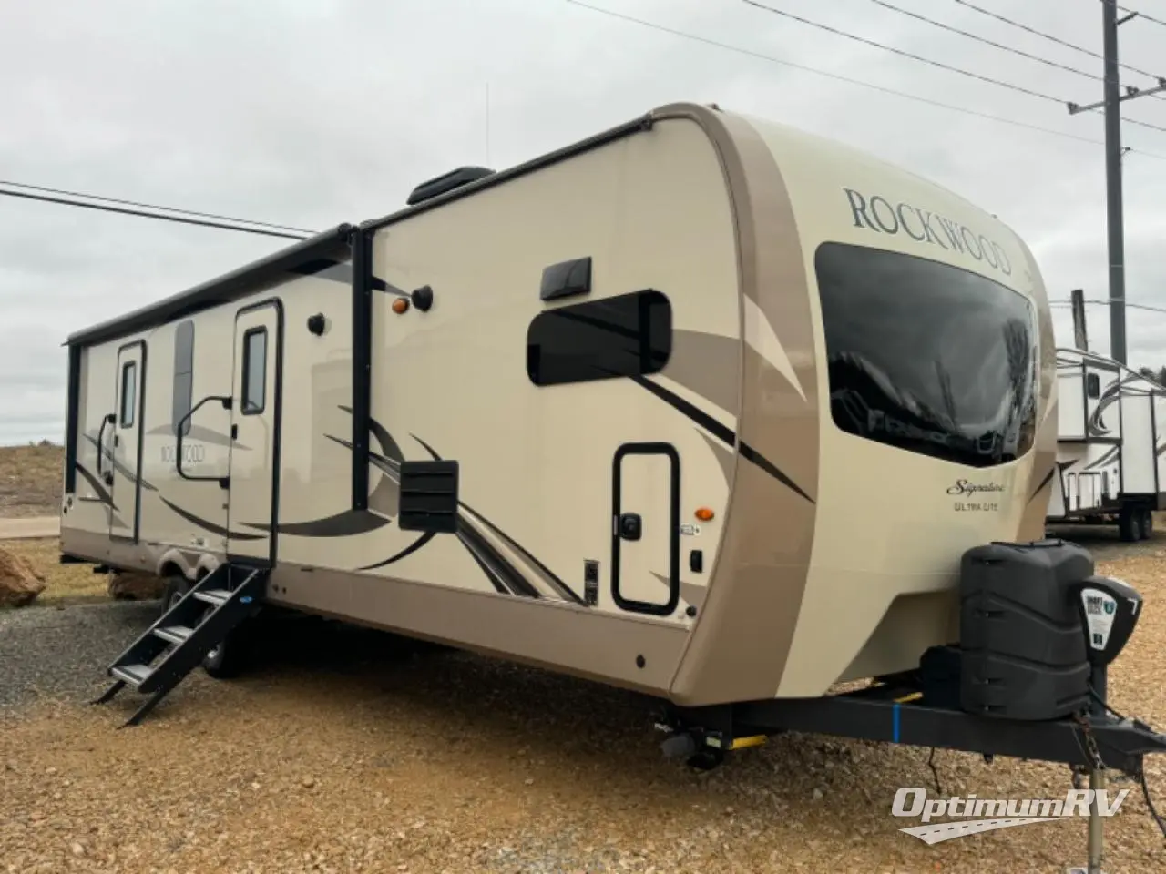 2018 Forest River Rockwood Signature Ultra Lite 8335BSS Photo 1