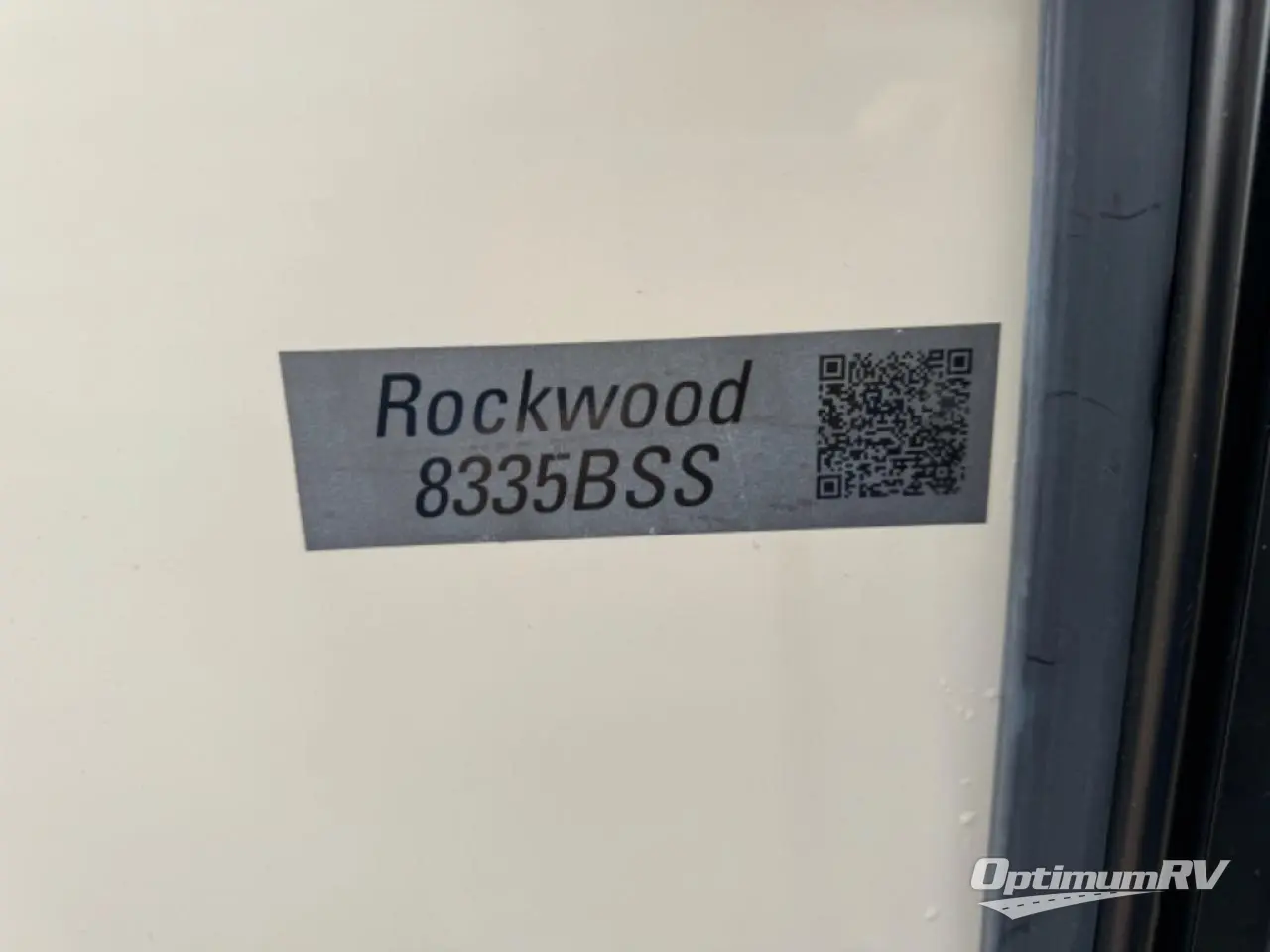 2018 Forest River Rockwood Signature Ultra Lite 8335BSS Photo 18