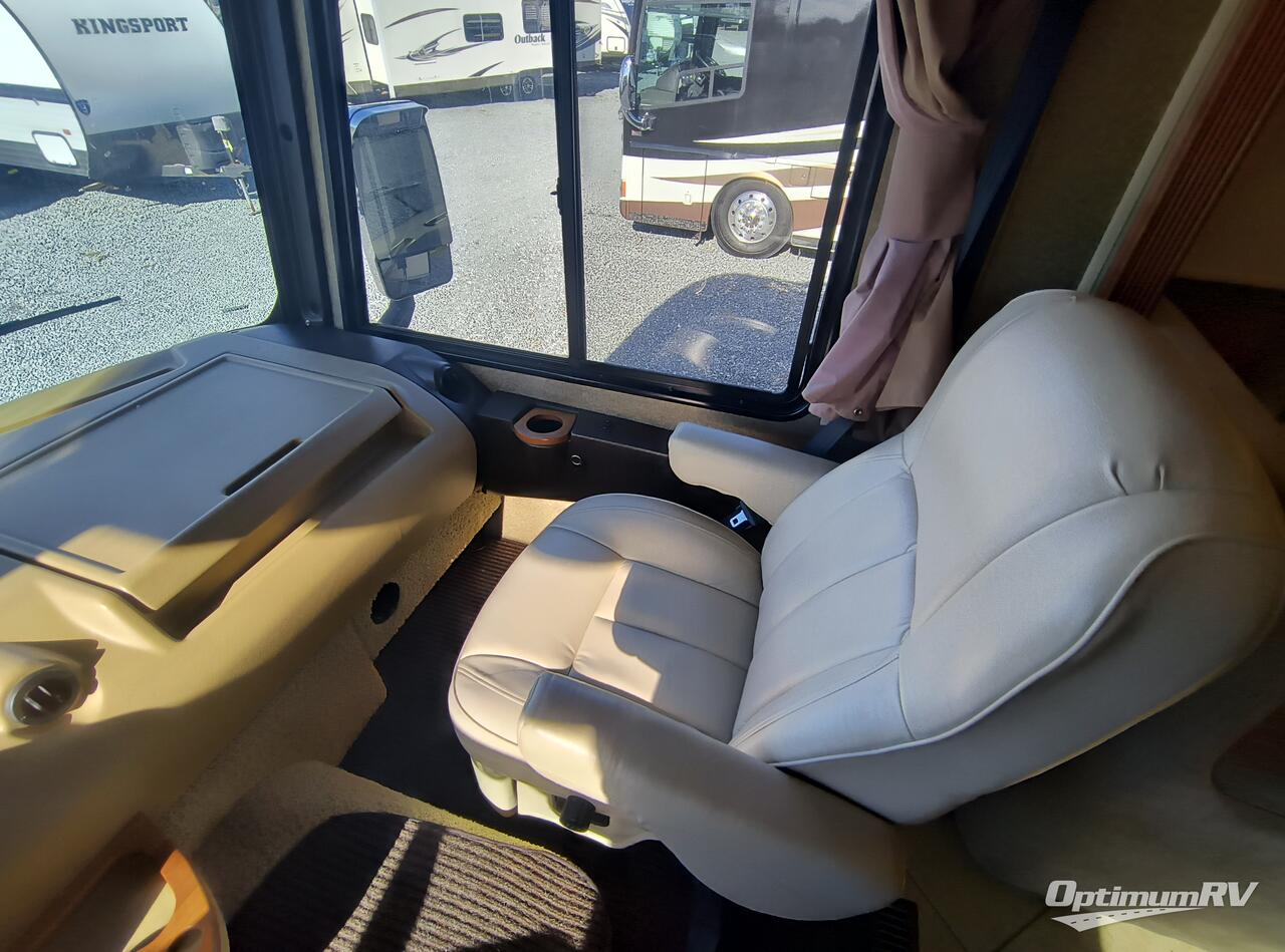2015 Itasca Suncruiser 35P Photo 3