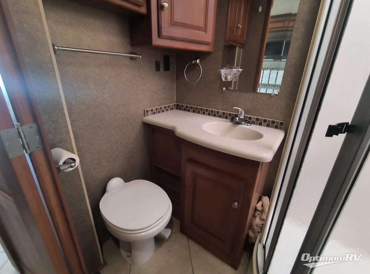 2015 Itasca Suncruiser 35P Photo 10