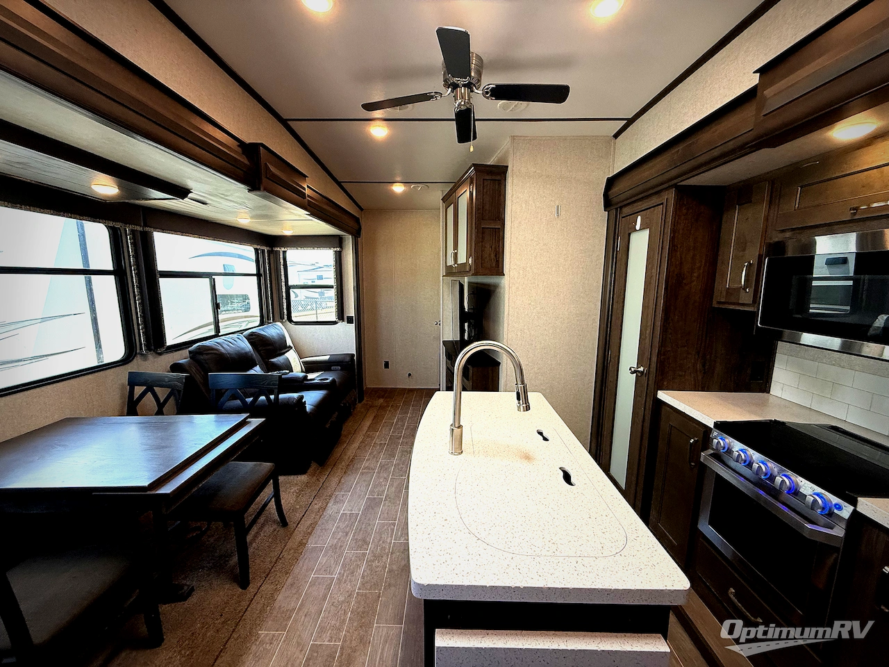 2019 Keystone Montana High Country 365BH Photo 1