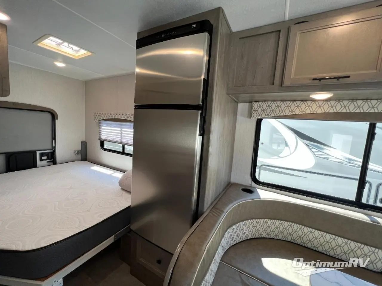 SOLD! - Used 2021 Coachmen Freelander 22XG Chevy 4500 Motor Home Class ...