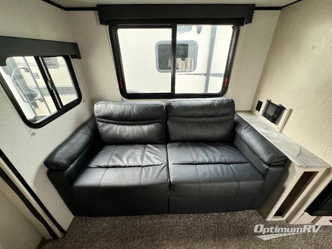 2022 Coachmen Apex Ultra-Lite 256BHS Photo 6