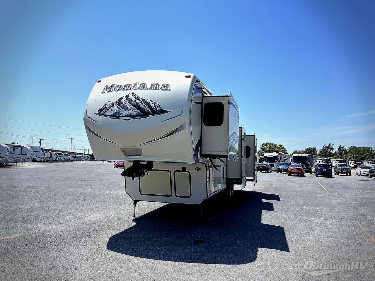 2014 Keystone Montana Big Sky 3625 RE Photo 2