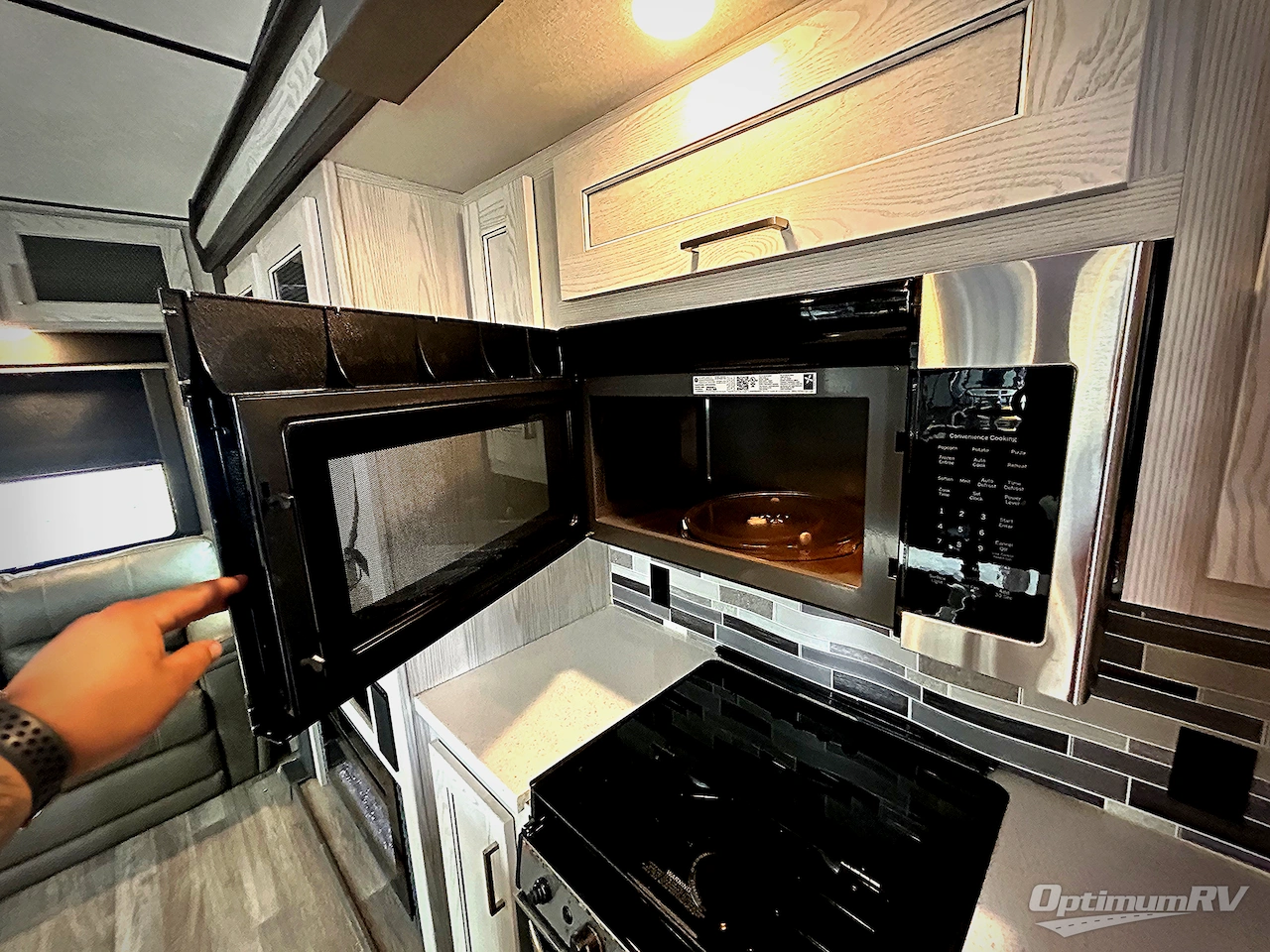 2021 Keystone Montana 3855BR Photo 10