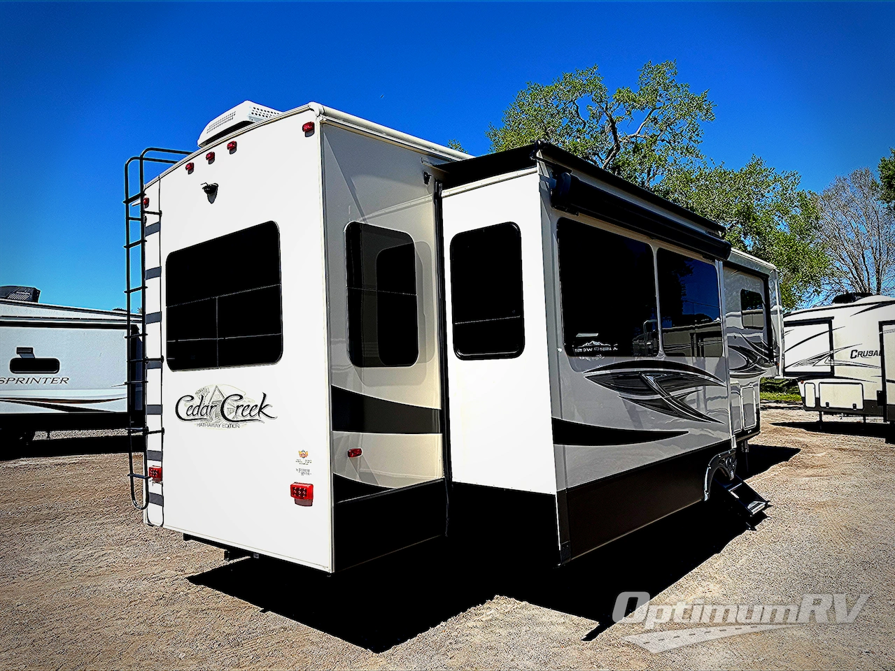 2020 Forest River Cedar Creek Hathaway Edition 34IK Photo 2