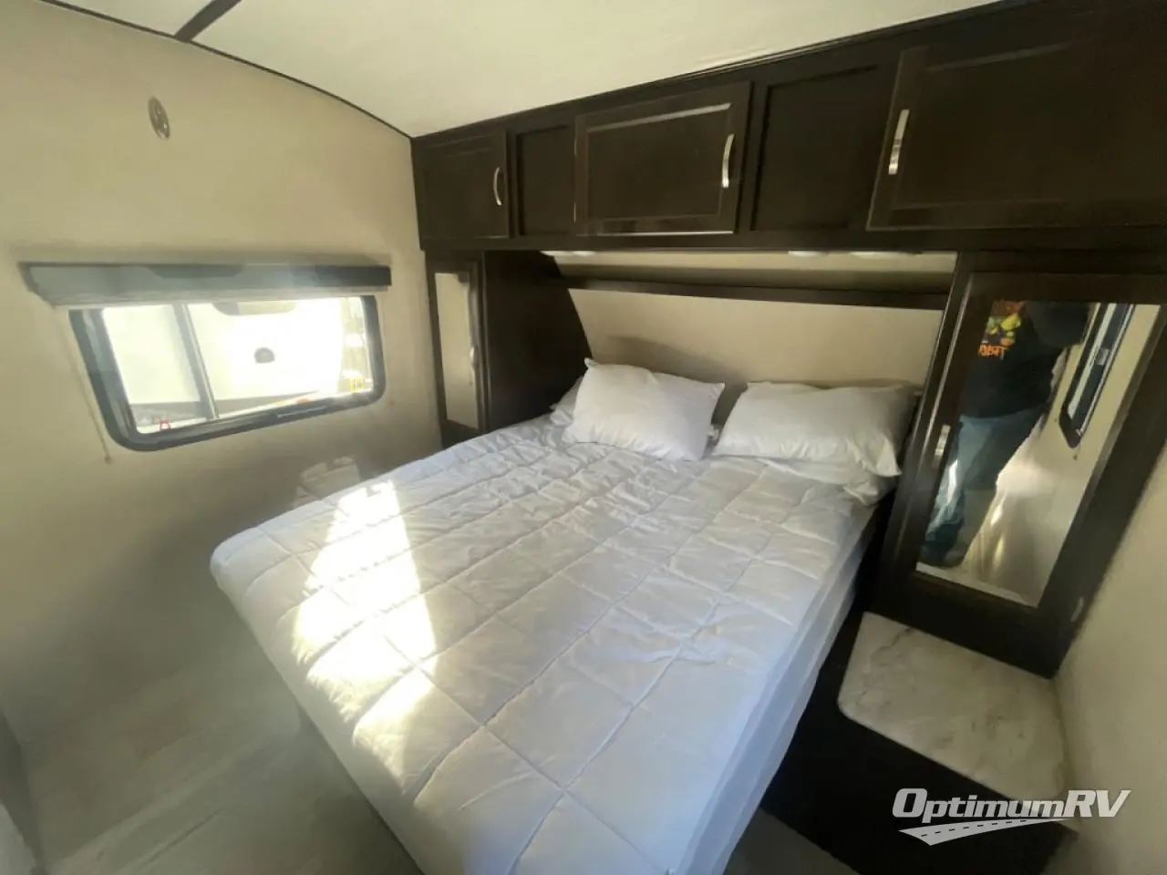 2019 Coachmen Spirit Ultra Lite 3373RL Photo 18