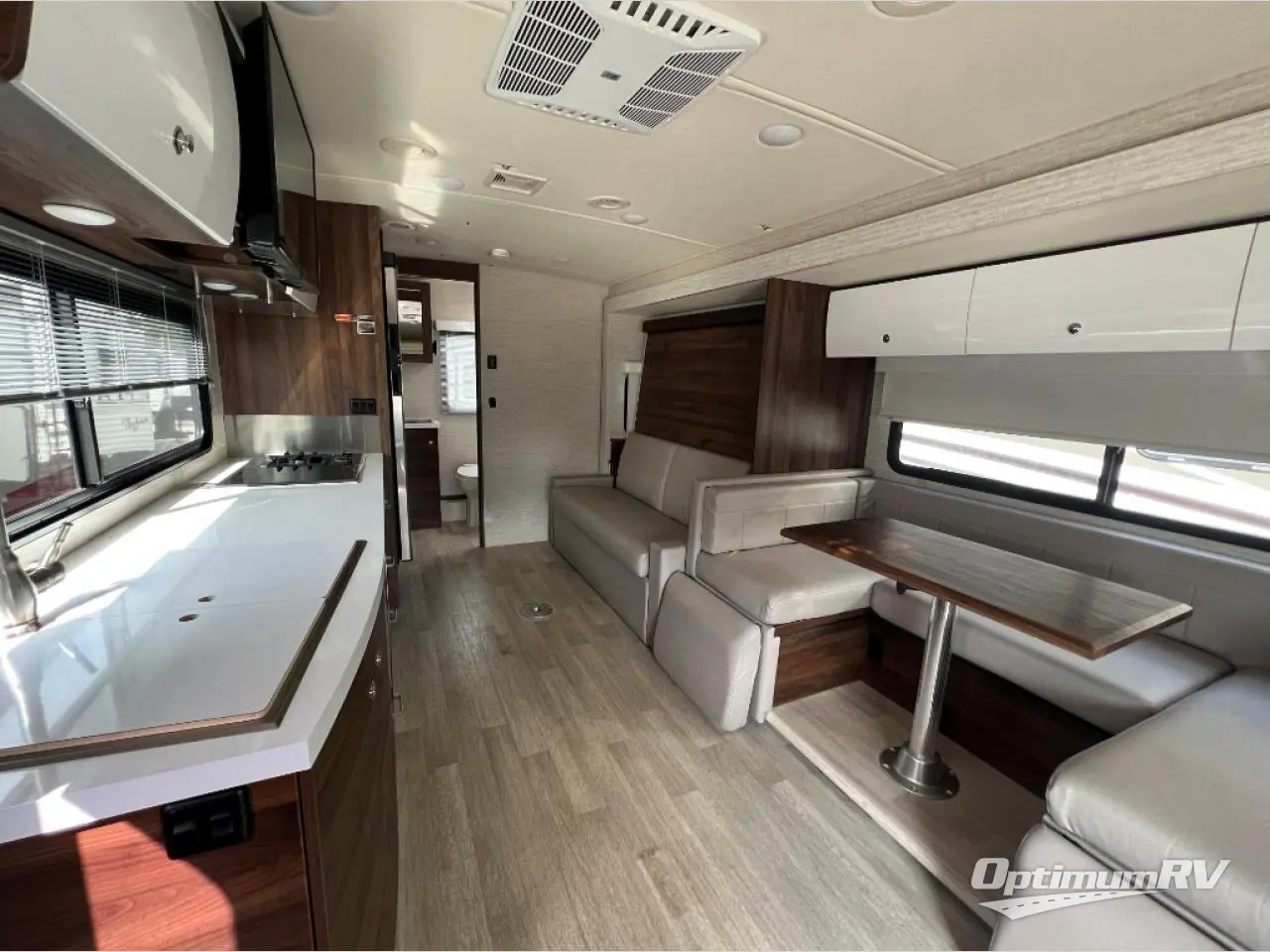 2021 Winnebago View 24D Photo 5